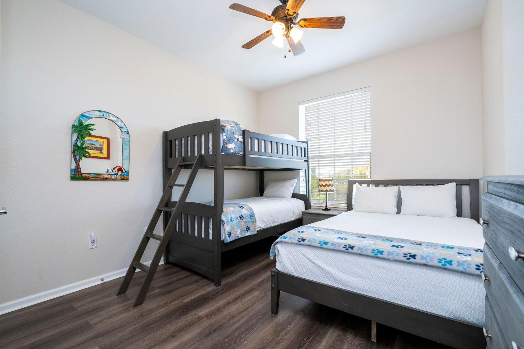 Location Location Orlando Resort Near All Parks! Int'L Dr Екстериор снимка