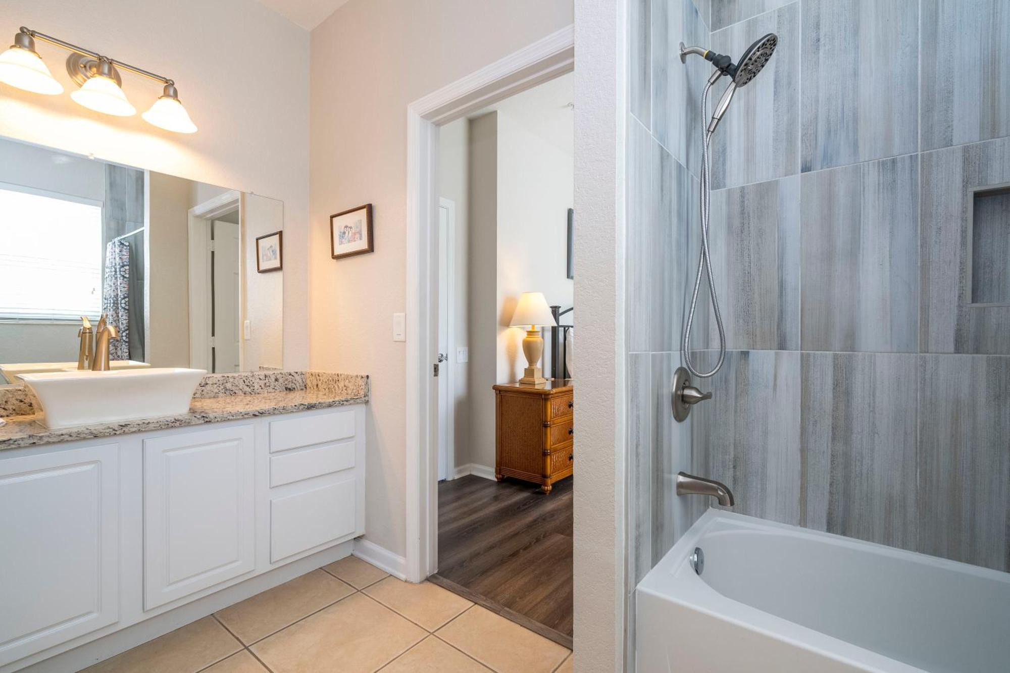 Location Location Orlando Resort Near All Parks! Int'L Dr Екстериор снимка